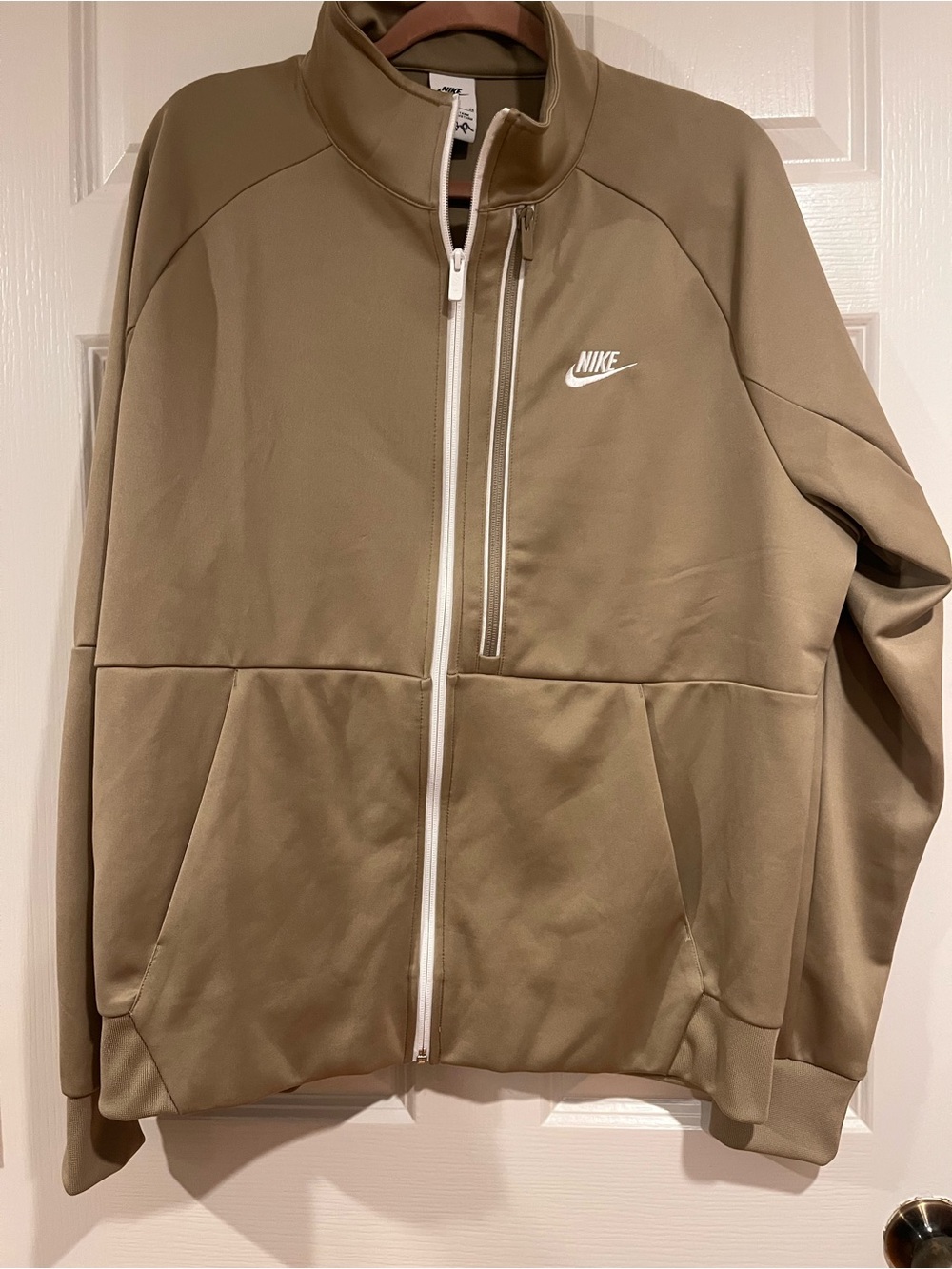 Nike Men’s Lightweight Full-Zip Track Jacket - Tan